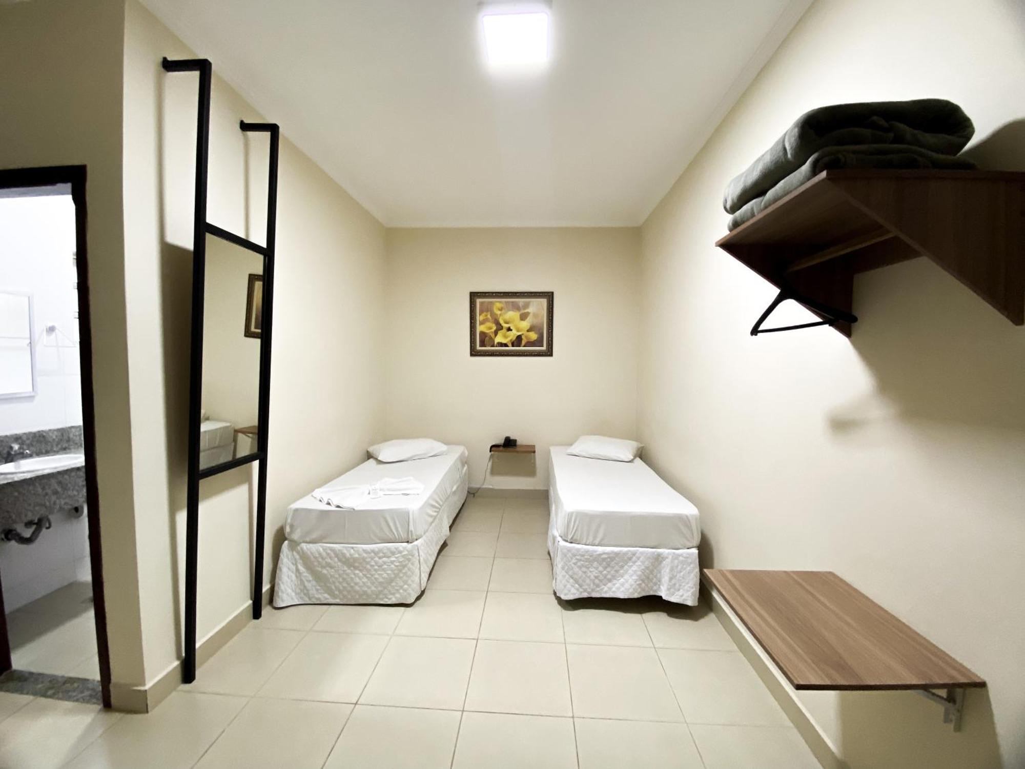 Hotel Graal Inn เกลุซ ภายนอก รูปภาพ